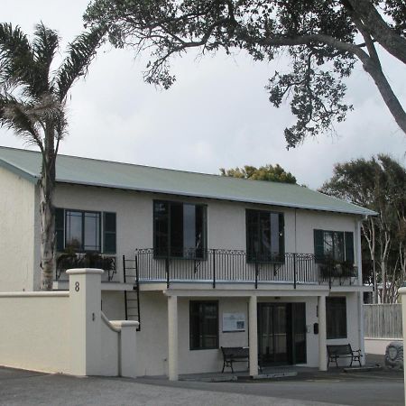 Tarawhata Thermal Apartment ニュープリマス エクステリア 写真
